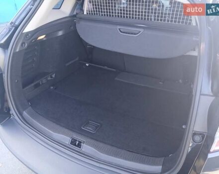 Рено Меган 2013 в Киеве на Automoto.ua Черный Рено Меган, объемом двигателя 1.46 л и пробегом 238 тыс. км за 8500 $, фото 15 на Automoto.ua