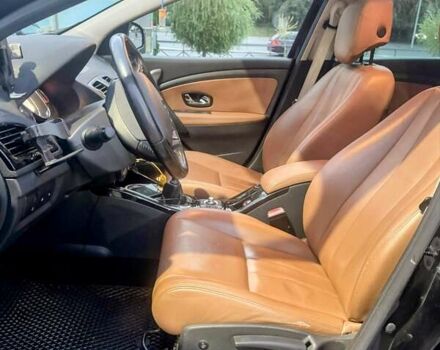 Черный Рено Меган, объемом двигателя 1.5 л и пробегом 235 тыс. км за 10500 $, фото 18 на Automoto.ua
