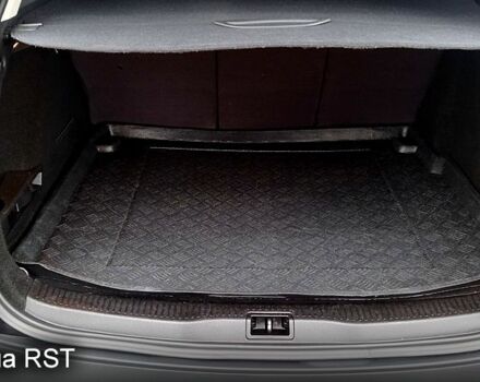 Черный Рено Меган, объемом двигателя 1.5 л и пробегом 244 тыс. км за 8100 $, фото 9 на Automoto.ua