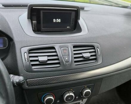 Черный Рено Меган, объемом двигателя 1.5 л и пробегом 197 тыс. км за 6800 $, фото 4 на Automoto.ua