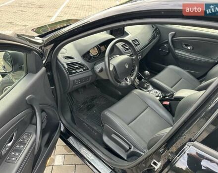 Чорний Рено Меган, об'ємом двигуна 1.6 л та пробігом 198 тис. км за 9500 $, фото 48 на Automoto.ua