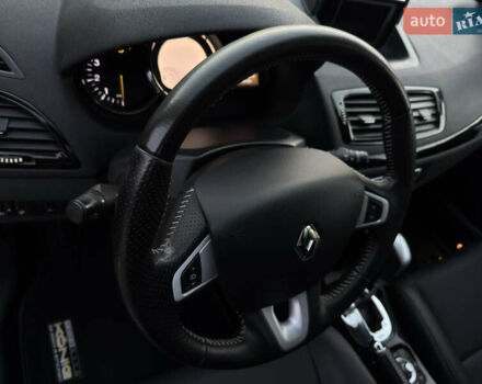 Черный Рено Меган, объемом двигателя 1.5 л и пробегом 240 тыс. км за 8950 $, фото 92 на Automoto.ua