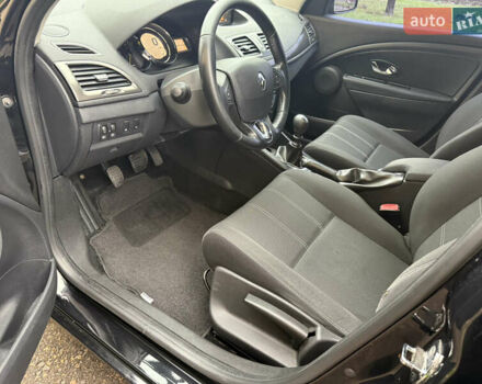 Черный Рено Меган, объемом двигателя 1.46 л и пробегом 255 тыс. км за 7000 $, фото 11 на Automoto.ua