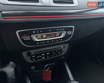 Черный Рено Меган, объемом двигателя 1.5 л и пробегом 237 тыс. км за 9300 $, фото 50 на Automoto.ua