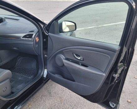 Рено Меган 2013 в Сумах на Automoto.ua Черный Рено Меган, объемом двигателя 1.5 л и пробегом 224 тыс. км за 8400 $, фото 21 на Automoto.ua