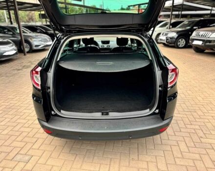 Черный Рено Меган, объемом двигателя 1.5 л и пробегом 210 тыс. км за 9300 $, фото 7 на Automoto.ua