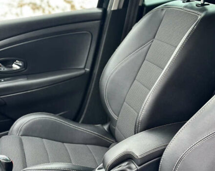 Чорний Рено Меган, об'ємом двигуна 1.5 л та пробігом 238 тис. км за 9600 $, фото 36 на Automoto.ua