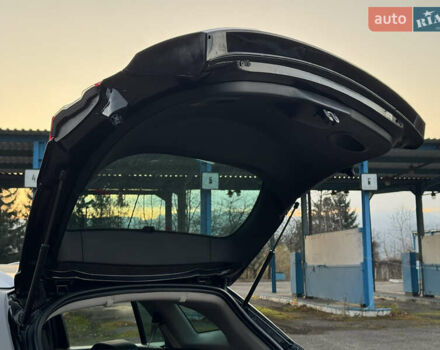 Черный Рено Меган, объемом двигателя 1.5 л и пробегом 240 тыс. км за 8950 $, фото 91 на Automoto.ua