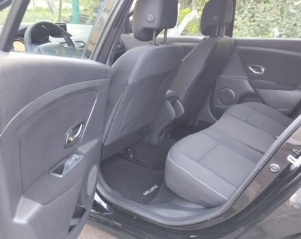 Черный Рено Меган, объемом двигателя 1.5 л и пробегом 233 тыс. км за 8900 $, фото 12 на Automoto.ua