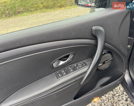 Черный Рено Меган, объемом двигателя 1.5 л и пробегом 280 тыс. км за 8600 $, фото 50 на Automoto.ua