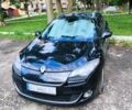Черный Рено Меган, объемом двигателя 1.5 л и пробегом 300 тыс. км за 7800 $, фото 1 на Automoto.ua