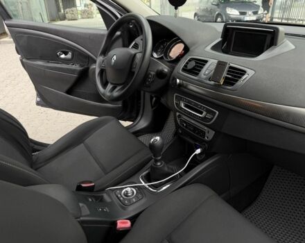 Черный Рено Меган, объемом двигателя 1.5 л и пробегом 329 тыс. км за 6700 $, фото 18 на Automoto.ua