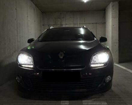 Рено Меган 2013 в Львове на Automoto.ua Черный Рено Меган, объемом двигателя 1.46 л и пробегом 248 тыс. км за 8500 $, фото 6 на Automoto.ua