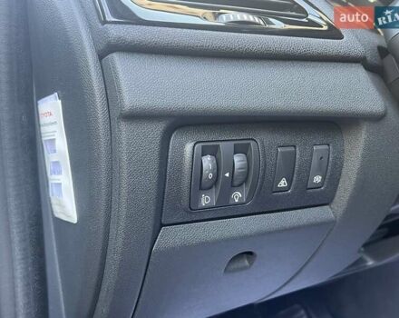 Чорний Рено Меган, об'ємом двигуна 1.5 л та пробігом 264 тис. км за 9300 $, фото 3 на Automoto.ua