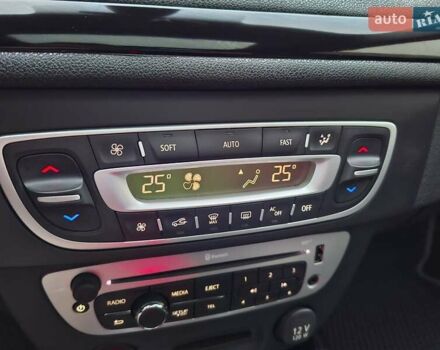 Черный Рено Меган, объемом двигателя 1.5 л и пробегом 287 тыс. км за 8700 $, фото 28 на Automoto.ua