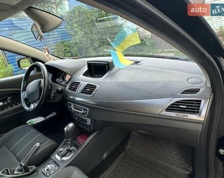 Чорний Рено Меган, об'ємом двигуна 1.46 л та пробігом 240 тис. км за 7800 $, фото 12 на Automoto.ua