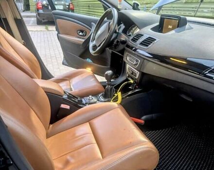 Черный Рено Меган, объемом двигателя 1.5 л и пробегом 235 тыс. км за 10500 $, фото 20 на Automoto.ua