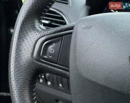 Черный Рено Меган, объемом двигателя 1.5 л и пробегом 214 тыс. км за 8800 $, фото 66 на Automoto.ua