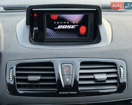 Черный Рено Меган, объемом двигателя 1.5 л и пробегом 240 тыс. км за 8950 $, фото 65 на Automoto.ua