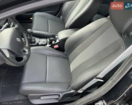 Чорний Рено Меган, об'ємом двигуна 1.6 л та пробігом 198 тис. км за 9500 $, фото 52 на Automoto.ua