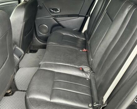 Черный Рено Меган, объемом двигателя 1.5 л и пробегом 345 тыс. км за 8300 $, фото 18 на Automoto.ua