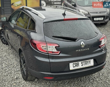Черный Рено Меган, объемом двигателя 1.5 л и пробегом 280 тыс. км за 8600 $, фото 24 на Automoto.ua