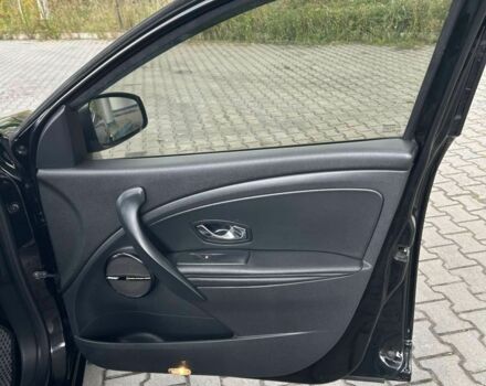 Черный Рено Меган, объемом двигателя 1.5 л и пробегом 345 тыс. км за 8300 $, фото 17 на Automoto.ua