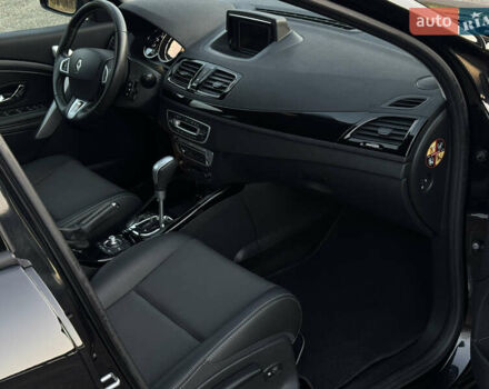 Черный Рено Меган, объемом двигателя 1.5 л и пробегом 240 тыс. км за 8950 $, фото 77 на Automoto.ua