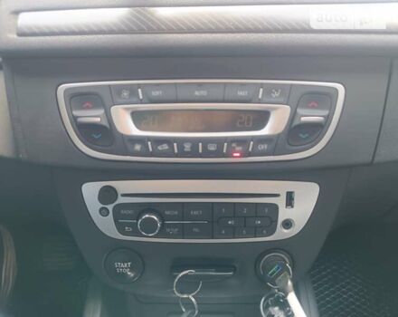 Чорний Рено Меган, об'ємом двигуна 1.5 л та пробігом 271 тис. км за 8200 $, фото 12 на Automoto.ua