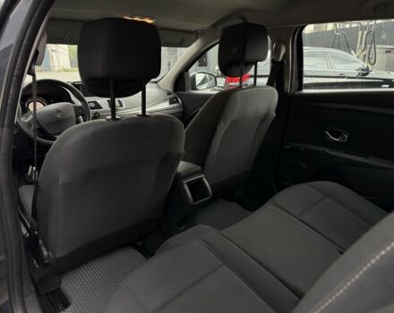 Черный Рено Меган, объемом двигателя 1.5 л и пробегом 329 тыс. км за 6700 $, фото 16 на Automoto.ua