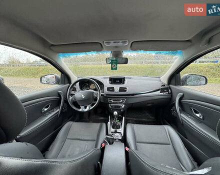 Черный Рено Меган, объемом двигателя 1.5 л и пробегом 280 тыс. км за 8600 $, фото 4 на Automoto.ua