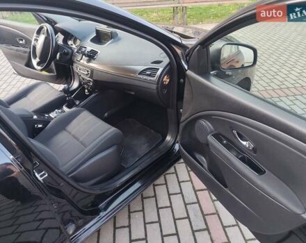 Черный Рено Меган, объемом двигателя 1.5 л и пробегом 283 тыс. км за 8400 $, фото 14 на Automoto.ua