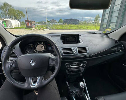 Черный Рено Меган, объемом двигателя 1.5 л и пробегом 240 тыс. км за 7700 $, фото 11 на Automoto.ua