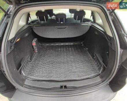 Черный Рено Меган, объемом двигателя 1.46 л и пробегом 254 тыс. км за 6700 $, фото 2 на Automoto.ua