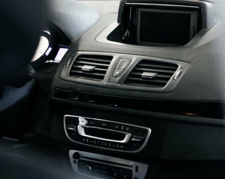 Черный Рено Меган, объемом двигателя 1.46 л и пробегом 290 тыс. км за 8400 $, фото 35 на Automoto.ua