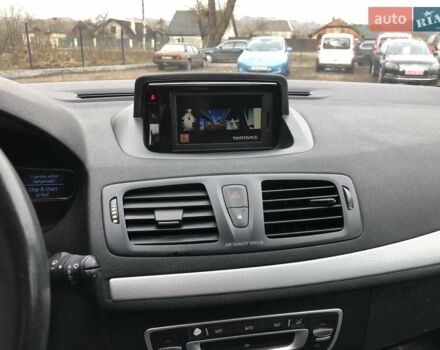 Черный Рено Меган, объемом двигателя 1.5 л и пробегом 185 тыс. км за 7600 $, фото 12 на Automoto.ua