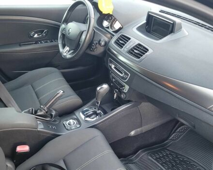 Рено Меган 2013 в Сумах на Automoto.ua Черный Рено Меган, объемом двигателя 1.5 л и пробегом 224 тыс. км за 8400 $, фото 22 на Automoto.ua