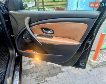 Черный Рено Меган, объемом двигателя 1.5 л и пробегом 235 тыс. км за 10500 $, фото 24 на Automoto.ua