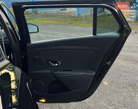 Черный Рено Меган, объемом двигателя 1.5 л и пробегом 240 тыс. км за 8950 $, фото 83 на Automoto.ua