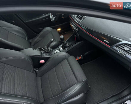 Черный Рено Меган, объемом двигателя 1.5 л и пробегом 237 тыс. км за 9300 $, фото 43 на Automoto.ua