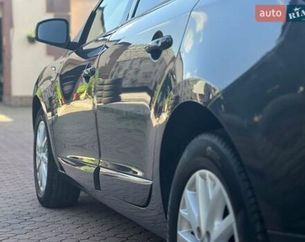 Чорний Рено Меган, об'ємом двигуна 1.5 л та пробігом 264 тис. км за 9300 $, фото 2 на Automoto.ua