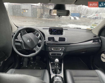Черный Рено Меган, объемом двигателя 1.6 л и пробегом 243 тыс. км за 8450 $, фото 20 на Automoto.ua