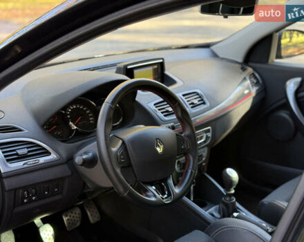 Черный Рено Меган, объемом двигателя 1.5 л и пробегом 244 тыс. км за 8800 $, фото 31 на Automoto.ua