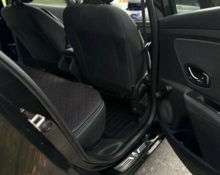 Черный Рено Меган, объемом двигателя 1.5 л и пробегом 282 тыс. км за 8500 $, фото 1 на Automoto.ua