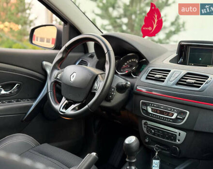 Черный Рено Меган, объемом двигателя 1.5 л и пробегом 238 тыс. км за 8700 $, фото 3 на Automoto.ua