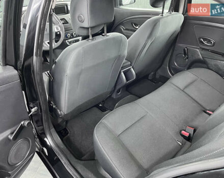 Чорний Рено Меган, об'ємом двигуна 1.6 л та пробігом 128 тис. км за 8900 $, фото 66 на Automoto.ua