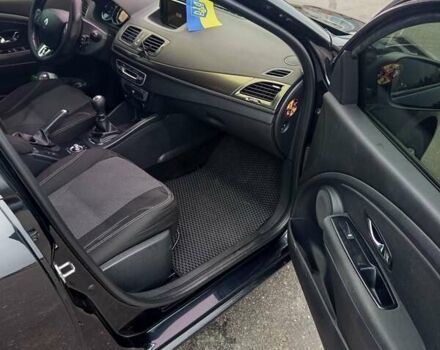 Чорний Рено Меган, об'ємом двигуна 1.46 л та пробігом 294 тис. км за 8000 $, фото 13 на Automoto.ua