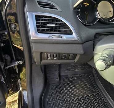 Черный Рено Меган, объемом двигателя 1.46 л и пробегом 126 тыс. км за 8700 $, фото 6 на Automoto.ua