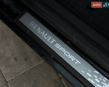 Черный Рено Меган, объемом двигателя 1.5 л и пробегом 238 тыс. км за 8700 $, фото 31 на Automoto.ua