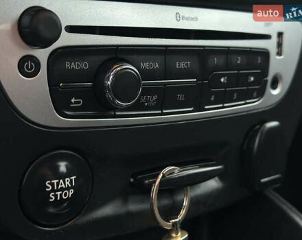 Черный Рено Меган, объемом двигателя 1.5 л и пробегом 258 тыс. км за 8650 $, фото 22 на Automoto.ua